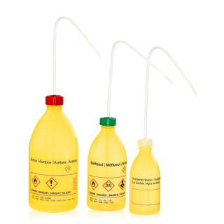 Tryska s potlačou Distilled Water, 500 ml, žltá, úzke hrdlo – PE-LD