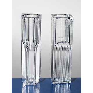 Kyveta PS 2,5 ml SEMI-MIKRO, optický polystyrén, balenie 100 ks