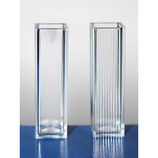 Kyveta PS 4,5 ml štandardná, optický polystyrén, balenie 100 ks