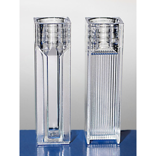 Kyveta PS 1,5 ml SEMI-MIKRO, optický polystyrén, balenie 100 ks