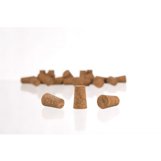 Korok aglomerovaný 34x22/18mm 10ks na fľaše
