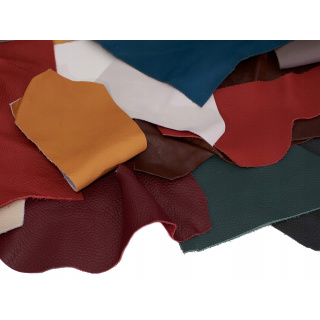 Kusy kože 1 kg, mix farieb, talianska mäkká koža, stredne veľké