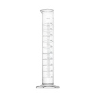Odmerný valec z PP s výlevkou a vyrazenou stupnicou – 500 ml