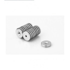 Neodymový magnet pod skrutkou MP 20X(8X4)X3 N38
