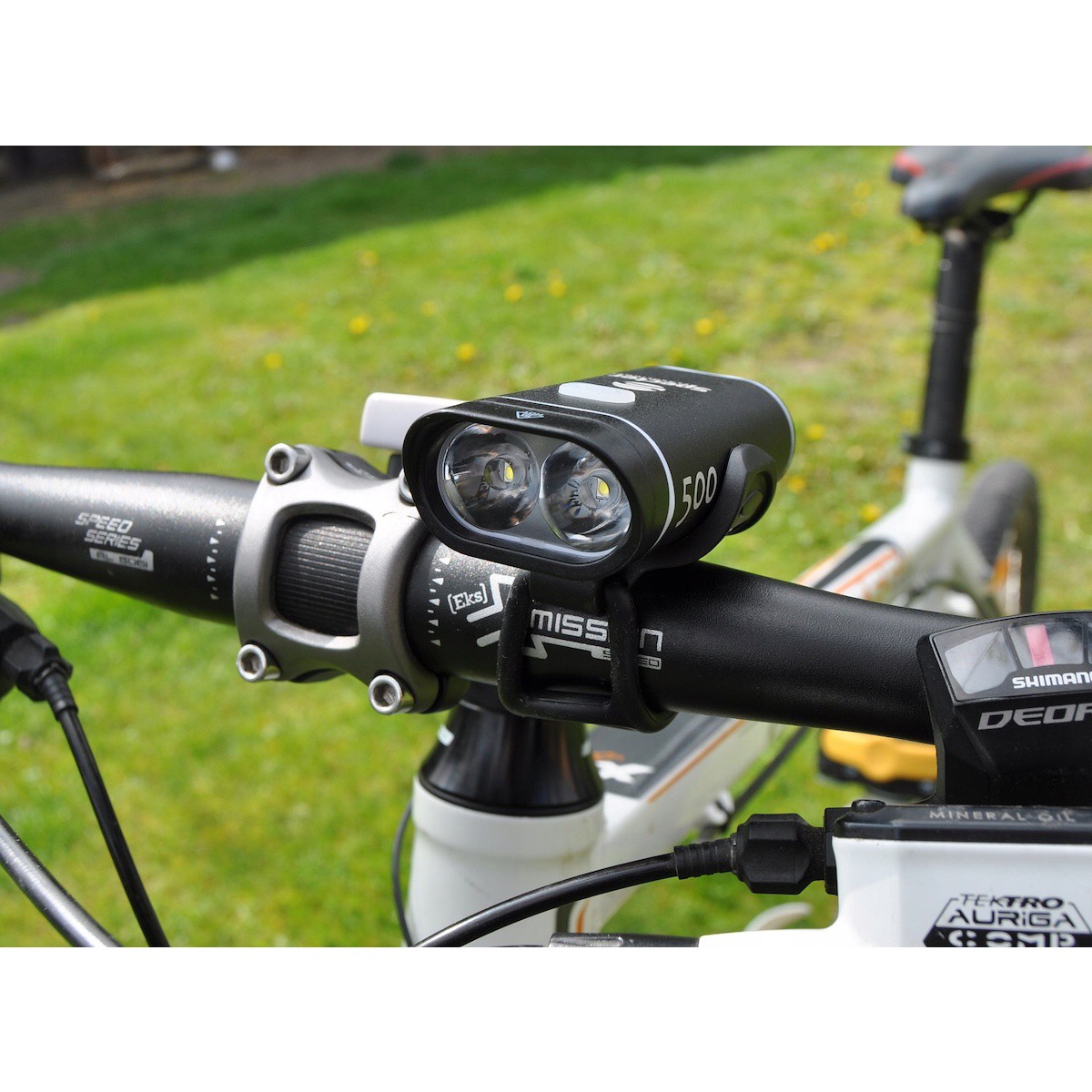 LED lampa na bicykel na USB 1500mAh 500lm megamix.sk