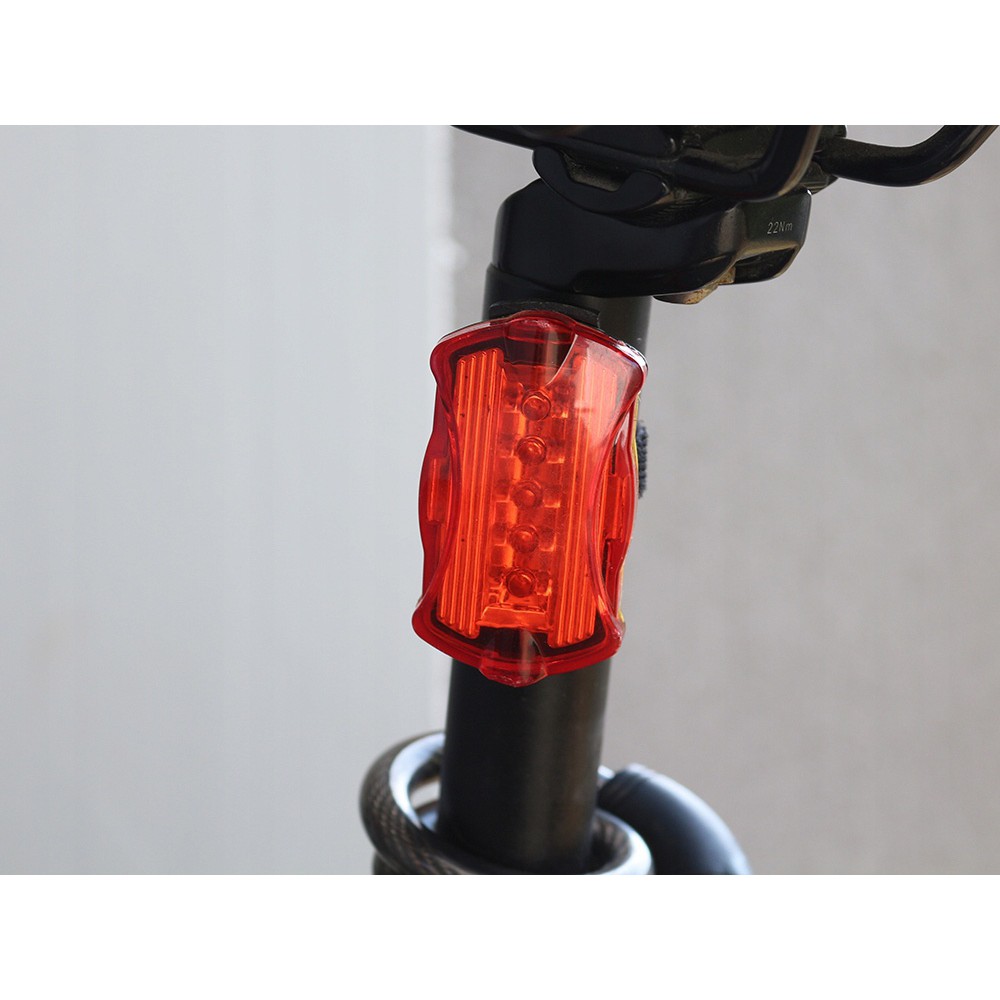 LED lampa na bicykel s držiakom 5 LED AAA červená megamix.sk