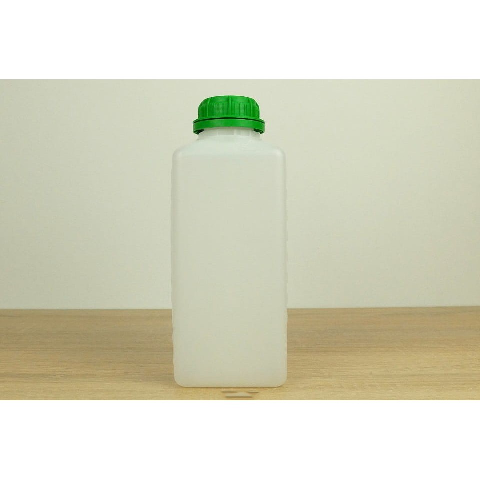 Plastová fľaša so zeleným vrchnákom 1l 220x90mm megamix.sk