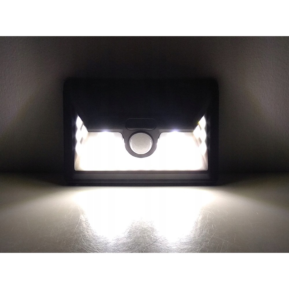 Solárna lampa 24 SMD LED so snímačom pohybu 10x15x5cm megamix.sk