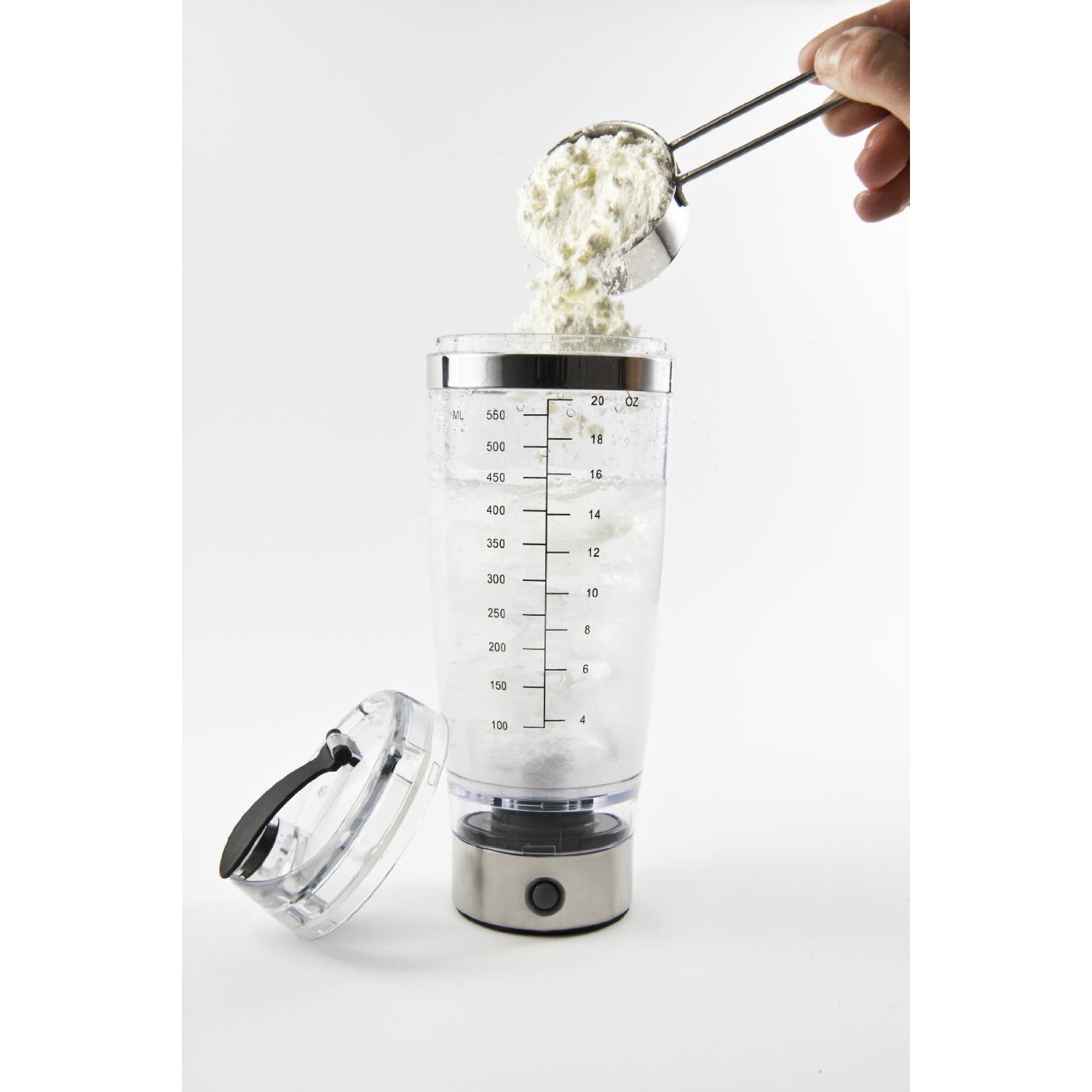 Mixér shaker 650ml na nápoje, tekutiny, džúsy, jogurty megamix.sk
