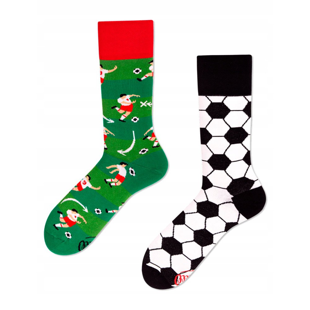 veselé ponožky FOOTBALL FAN futbalista lopta 35-38 farebné megamix.sk