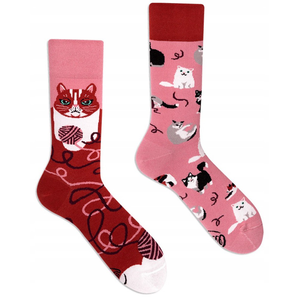 veselé ponožky PLAYFUL CAT mačky klbko vlny 39-42 farebné megamix.sk